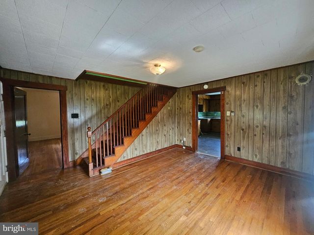 153 ROCKY FORD RD, Clear Brook, VA 22624