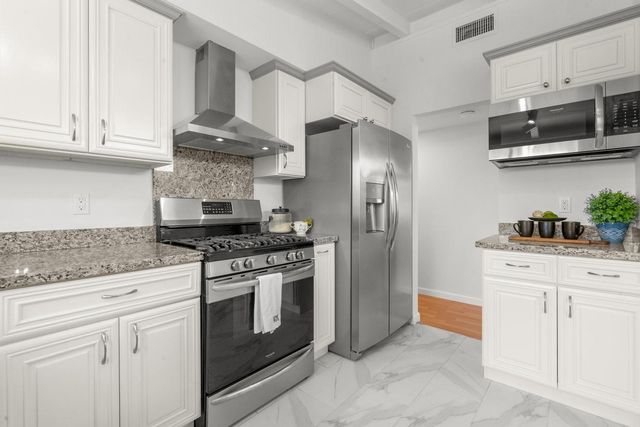 710 Lakechime Drive, Sunnyvale, CA 94089