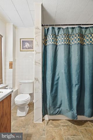 1440 COTTON ST, Reading, PA 19602