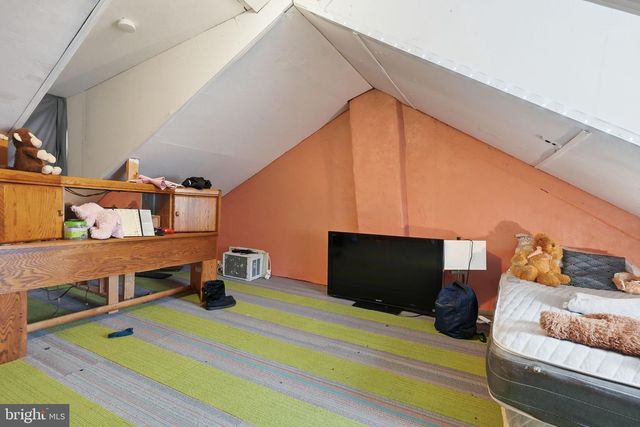 1440 COTTON ST, Reading, PA 19602