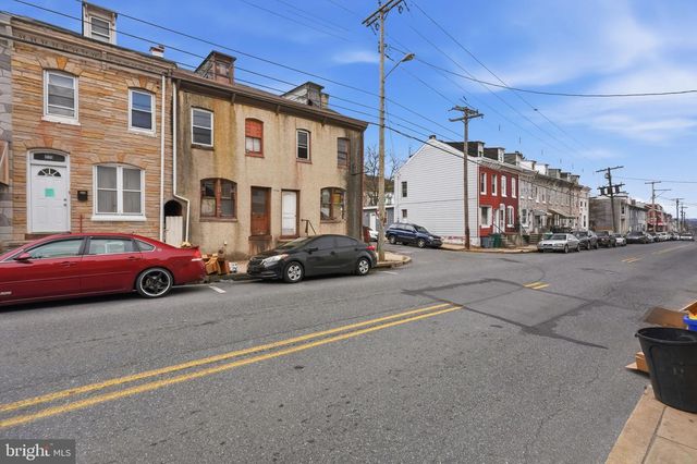 1440 COTTON ST, Reading, PA 19602