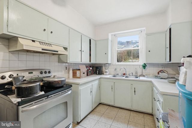 1440 COTTON ST, Reading, PA 19602