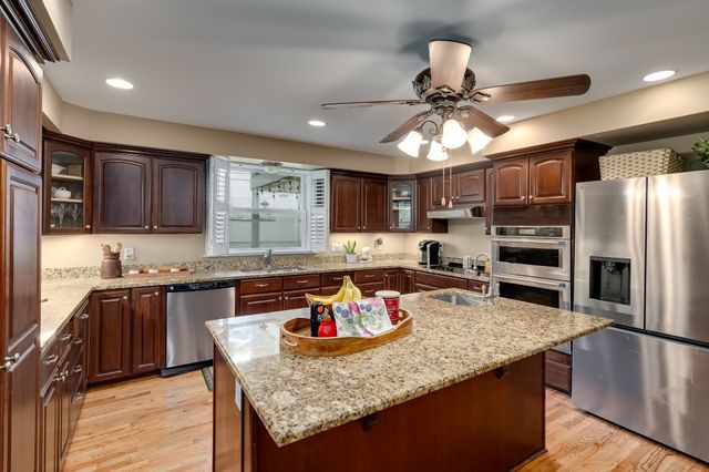 7996 Old Springfield Pike, Goodlettsville, TN 37072