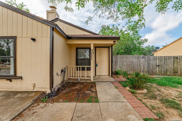 9227 Old Sky Harbor, San Antonio, TX 78242