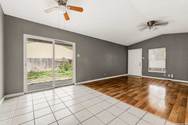9227 Old Sky Harbor, San Antonio, TX 78242