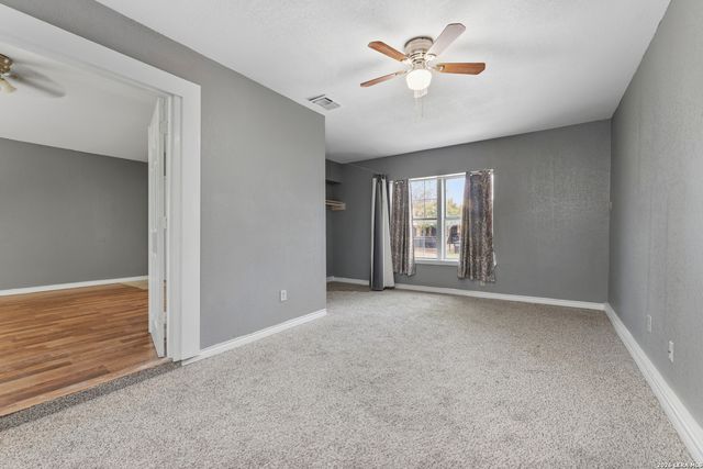 9227 Old Sky Harbor, San Antonio, TX 78242