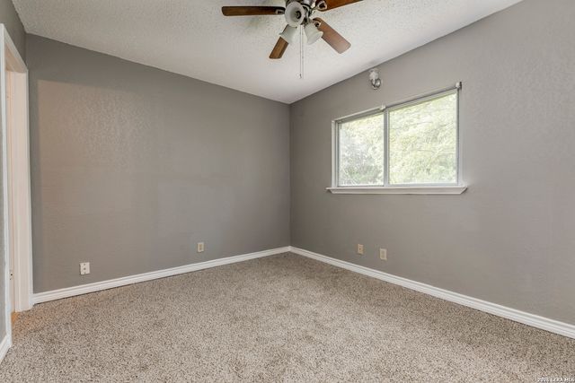 9227 Old Sky Harbor, San Antonio, TX 78242