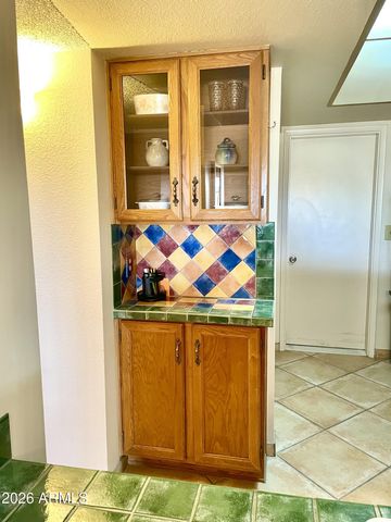 12354 S SHOSHONI Drive, Phoenix, AZ 85044