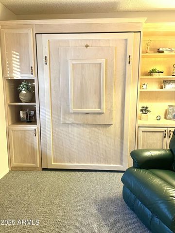 12354 S SHOSHONI Drive, Phoenix, AZ 85044