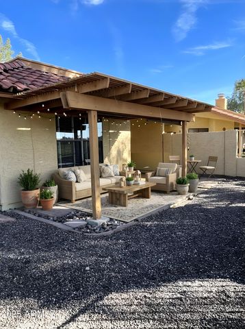 12354 S SHOSHONI Drive, Phoenix, AZ 85044