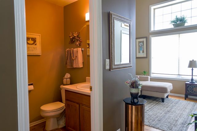 1408 Welland Court, Roselle, IL 60172