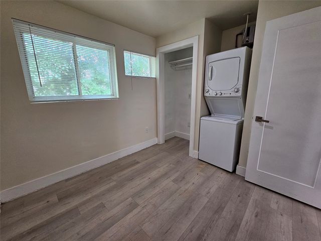 4806 Virginia Avenue 203, Dallas, TX 75204