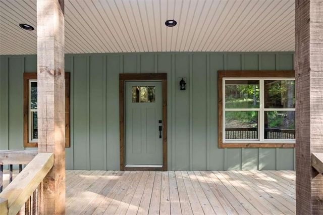 285 Parnell Drive, Ellijay, GA 30540