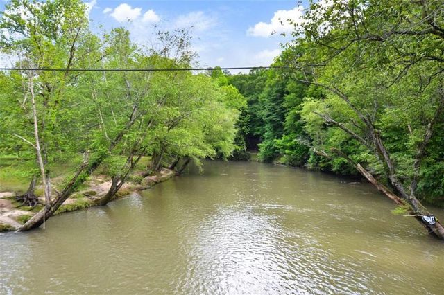 285 Parnell Drive, Ellijay, GA 30540