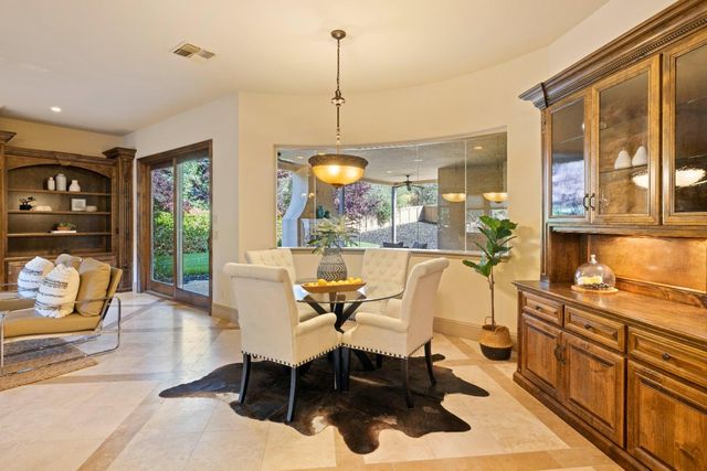 671 Avalanche Peak Way, Folsom, CA 95630