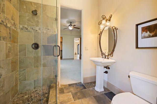 671 Avalanche Peak Way, Folsom, CA 95630