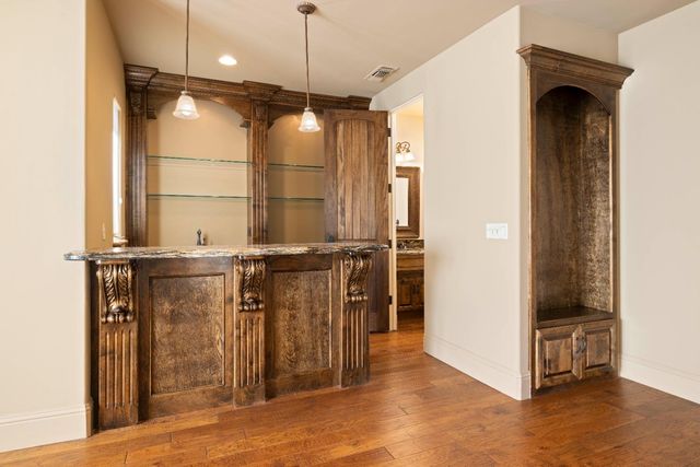 671 Avalanche Peak Way, Folsom, CA 95630