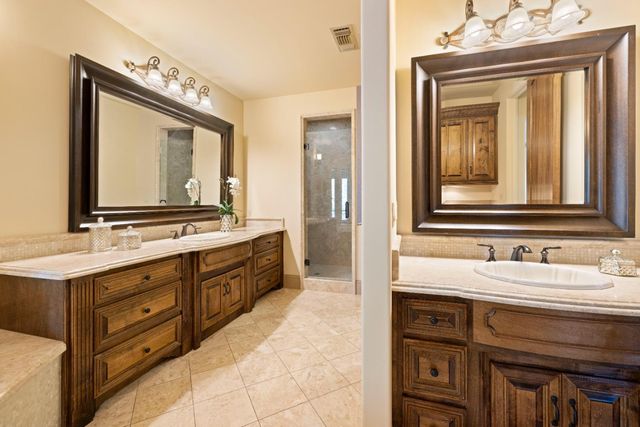 671 Avalanche Peak Way, Folsom, CA 95630