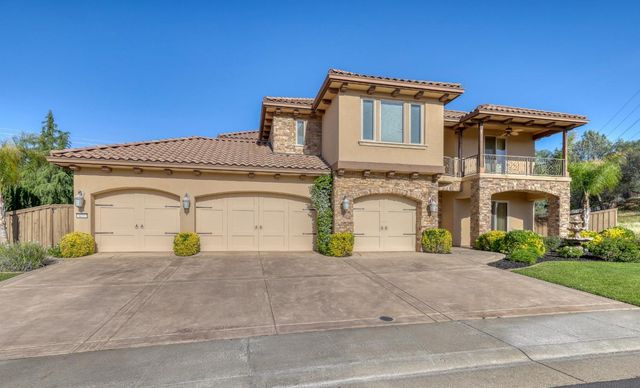671 Avalanche Peak Way, Folsom, CA 95630