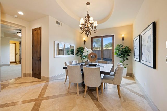 671 Avalanche Peak Way, Folsom, CA 95630