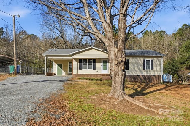303 Ellenwood Drive, Albemarle, NC 28001