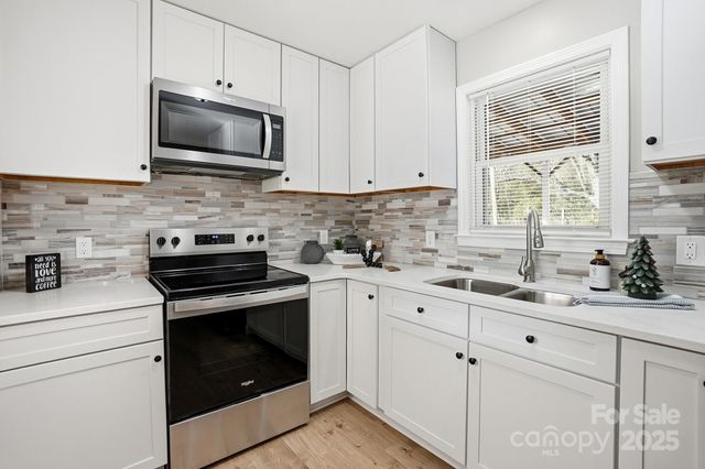 303 Ellenwood Drive, Albemarle, NC 28001