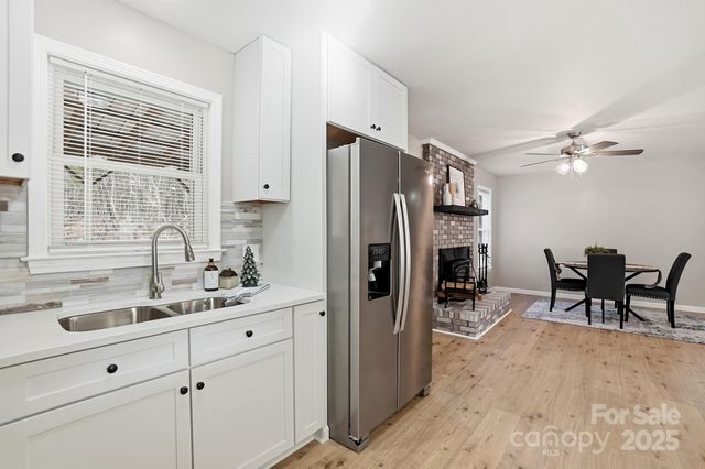 303 Ellenwood Drive, Albemarle, NC 28001