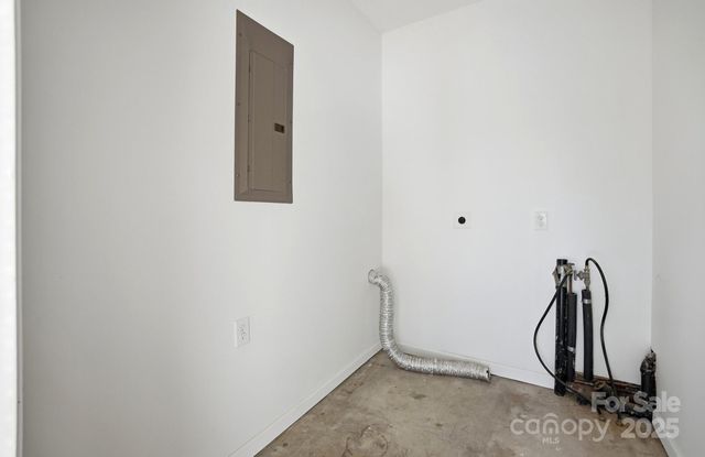 303 Ellenwood Drive, Albemarle, NC 28001