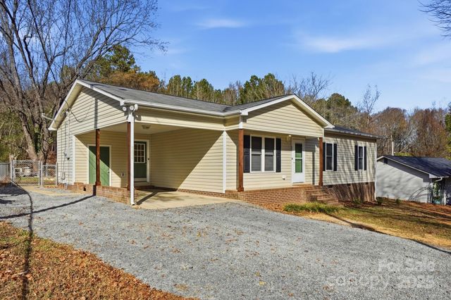 303 Ellenwood Drive, Albemarle, NC 28001