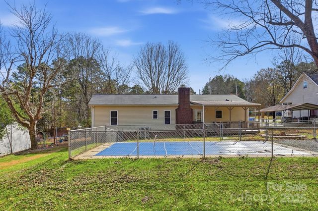 303 Ellenwood Drive, Albemarle, NC 28001