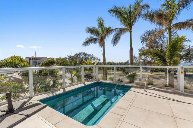 1028 SUNSET POINT ROAD R10, Clearwater, FL 33755