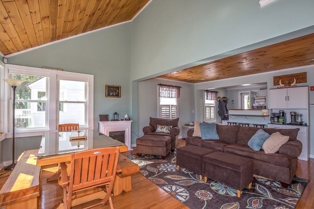 8 Crawford Way, Otis, MA 01253