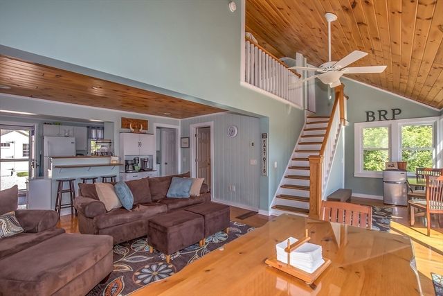 8 Crawford Way, Otis, MA 01253