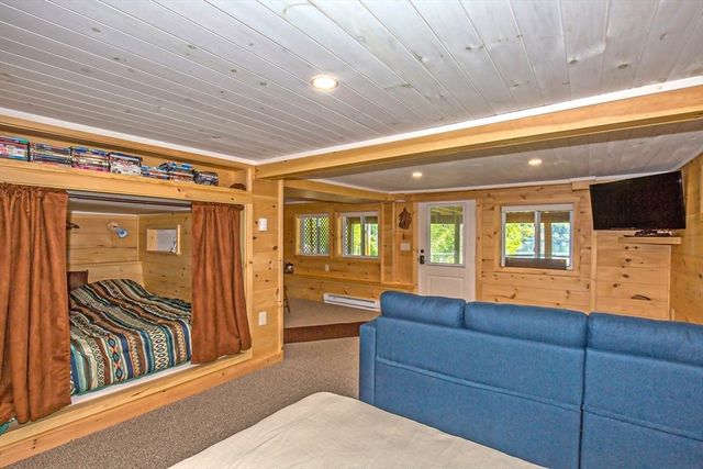 8 Crawford Way, Otis, MA 01253