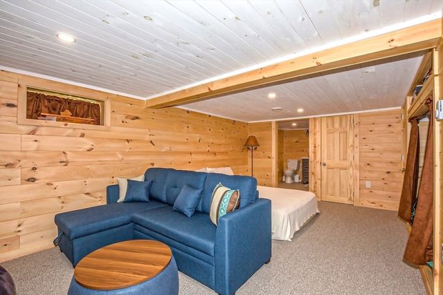 8 Crawford Way, Otis, MA 01253