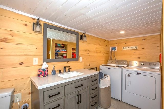 8 Crawford Way, Otis, MA 01253