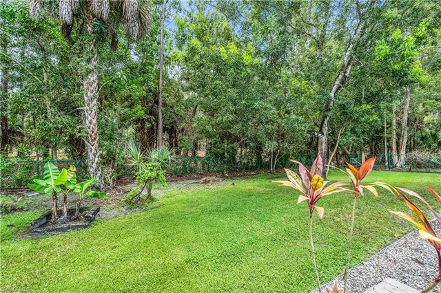 6061 Golden Oaks LN, Naples, FL 34119
