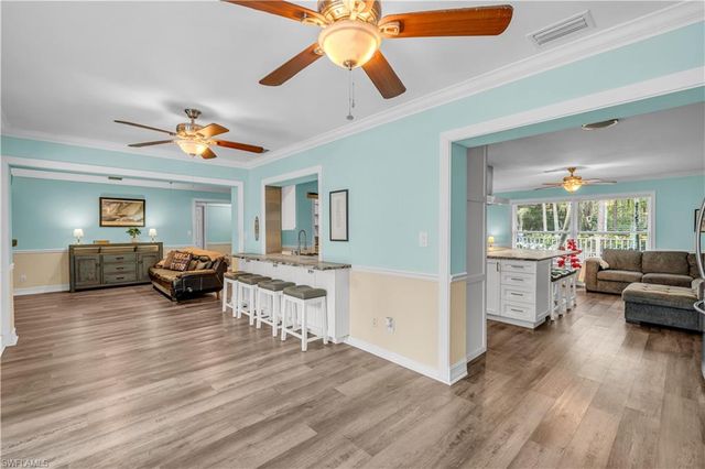 6061 Golden Oaks LN, Naples, FL 34119