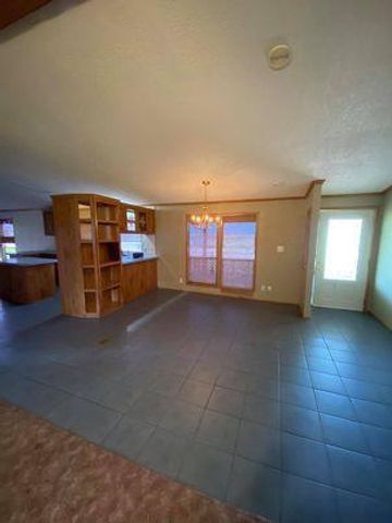 81 Roots RD, Martindale, TX 78655