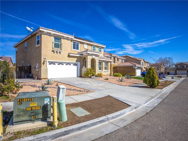 14068 Gold Street, Hesperia, CA 92344
