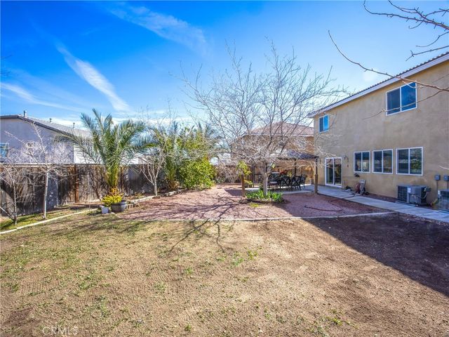 14068 Gold Street, Hesperia, CA 92344