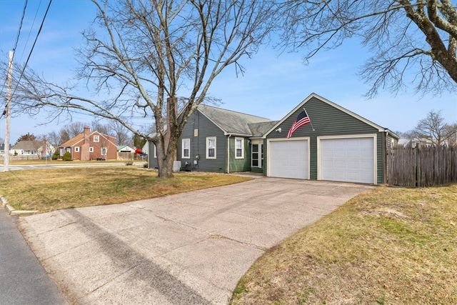 49 Cove Street, Pawtucket, RI 02861