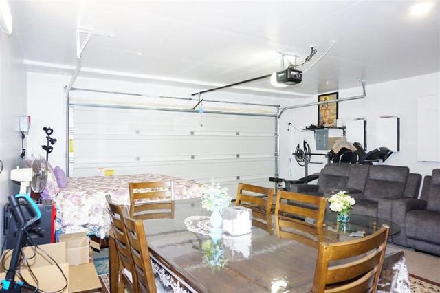 405 Greene Way, Los Banos, CA 93635