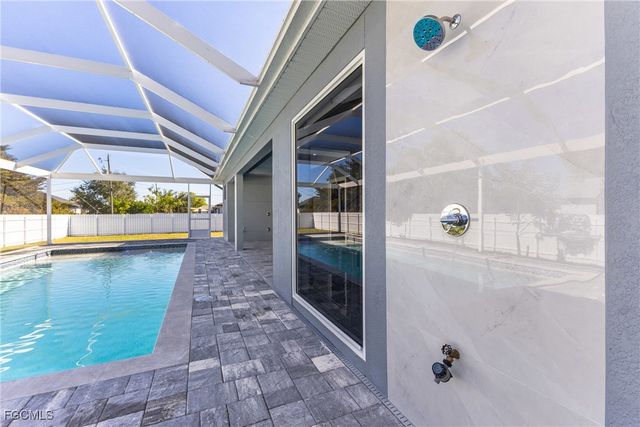 1123 NE 10th ST, Cape Coral, FL 33909