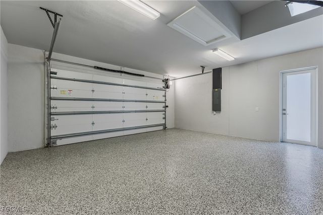 1123 NE 10th ST, Cape Coral, FL 33909