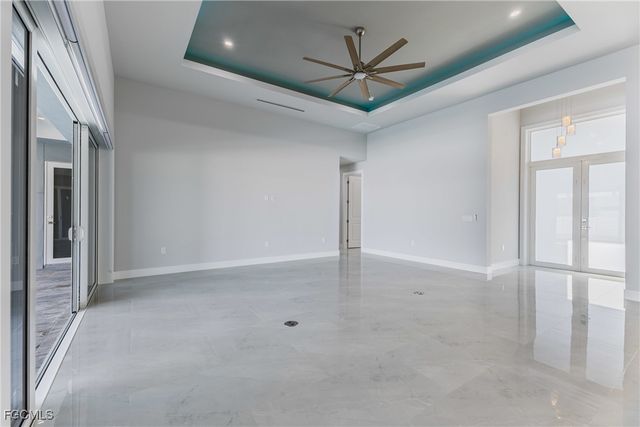 1123 NE 10th ST, Cape Coral, FL 33909