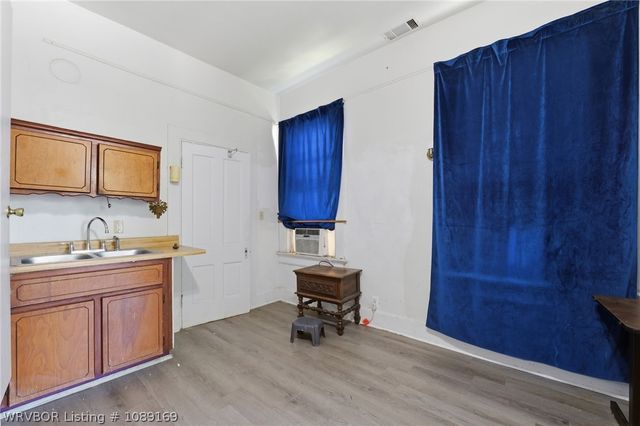 715 N 12 Street, Fort Smith, AR 72901