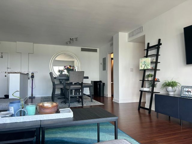 2451 Brickell Avenue 20M, Miami, FL 33129