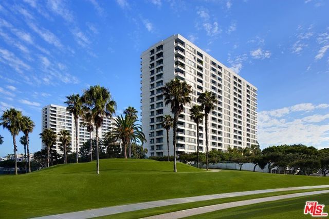 2700 Neilson Way 610, Santa Monica, CA 90405