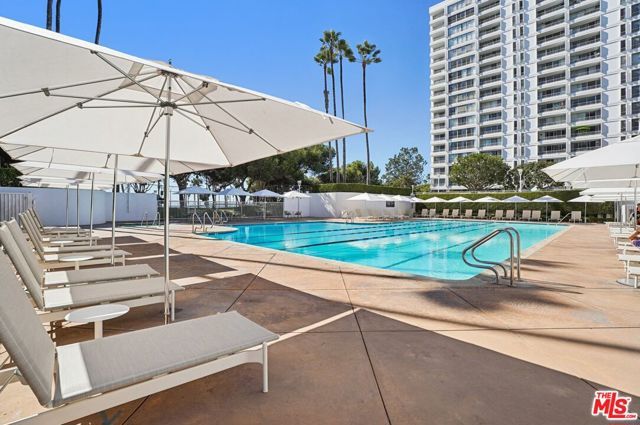 2700 Neilson Way 610, Santa Monica, CA 90405